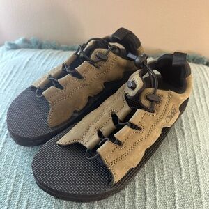 Chota Green-Brown Sandals Size 5